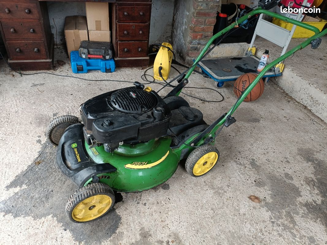 Borneobulletin Com John Deere Js63v Mulching Lawn Mower