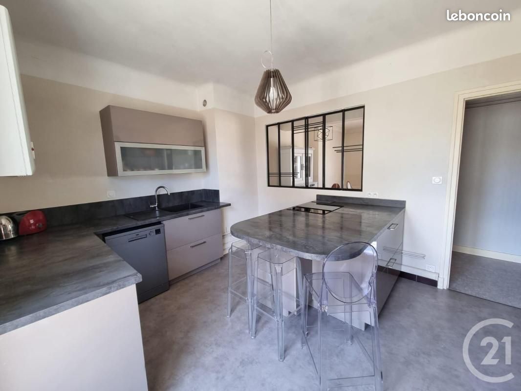 Appartement 4 pièces 110 m² · à Tarbes · 110 m² · 820 €/mois