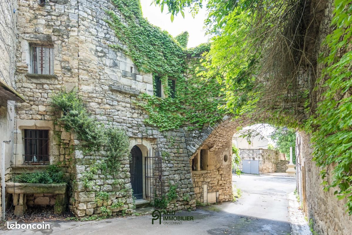 Maison 4 pièces 143 m² · à Uzès · 143 m² · 320 000 €