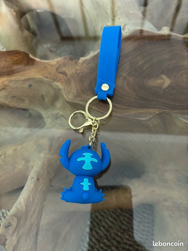 Porte clé Disney stitch (image 3)