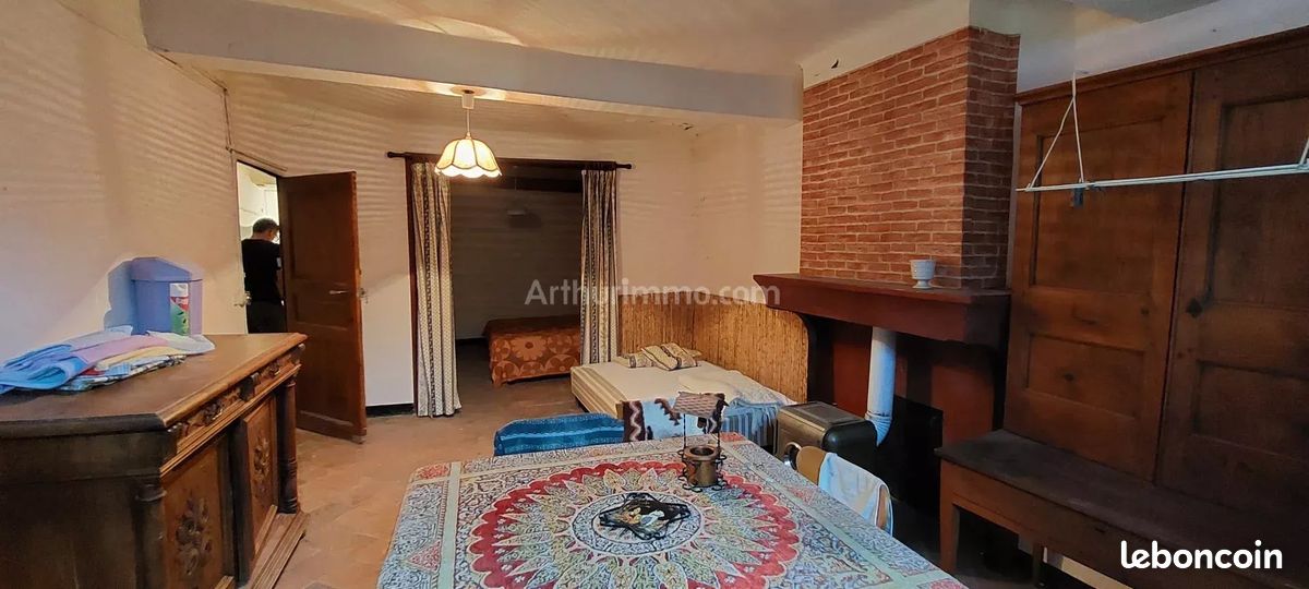 Maison 6 pièces 100 m² · à La Garde · 100 m² · 44 000 €