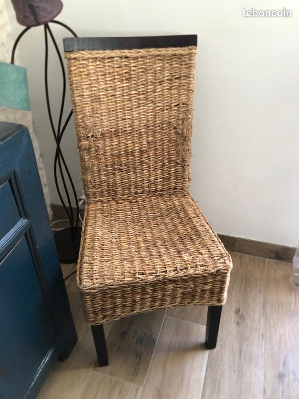 8 chaises en abaca tresse et mahogany massif (image 1)