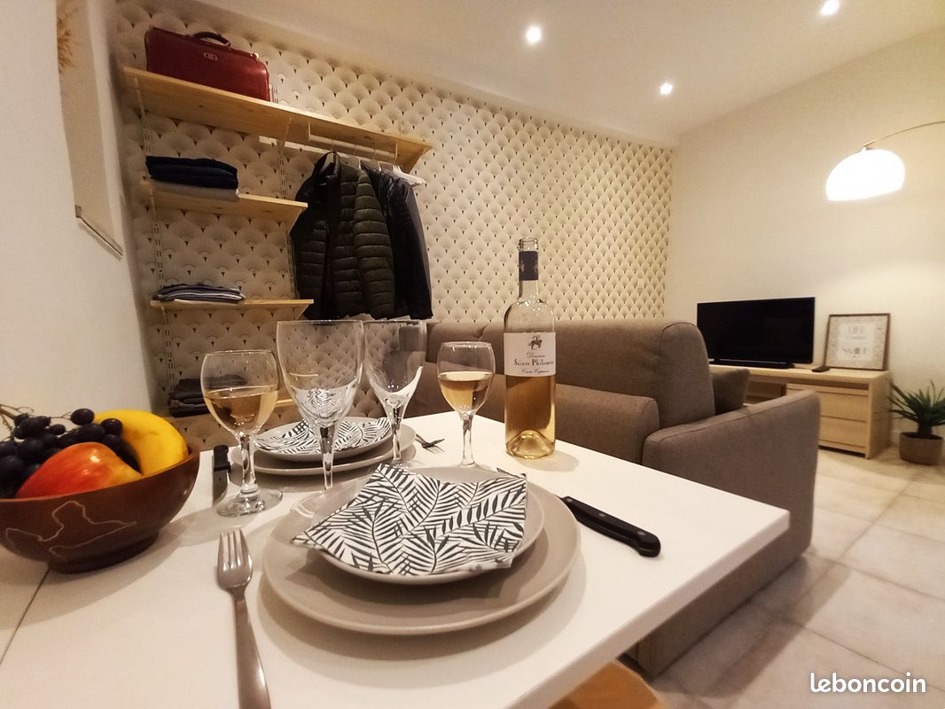 Appartement 1 pièce 20 m² · à Toulon · 20 m² · 790 €