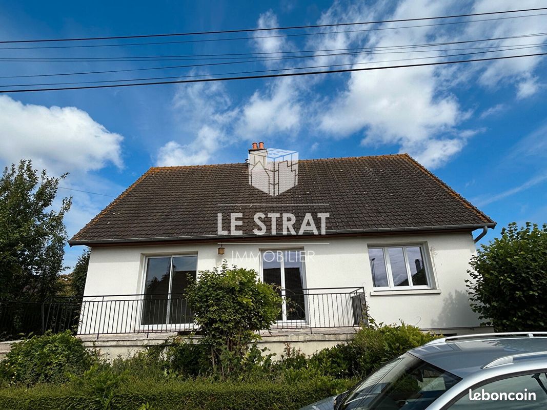 Maison 5 pièces 131 m² · à Saint-Martin-de-May · 131 m² · 1 290 €/mois