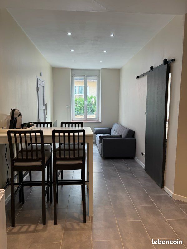 Appartement 2 pièces 42 m² · à Nancy · 42 m² · 900 €