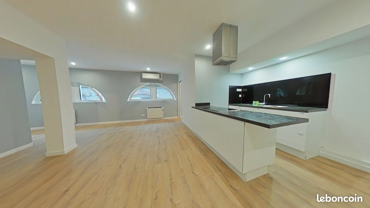 Appartement 2 pièces 62 m² · à Saint-Étienne · 62 m² · 592 €