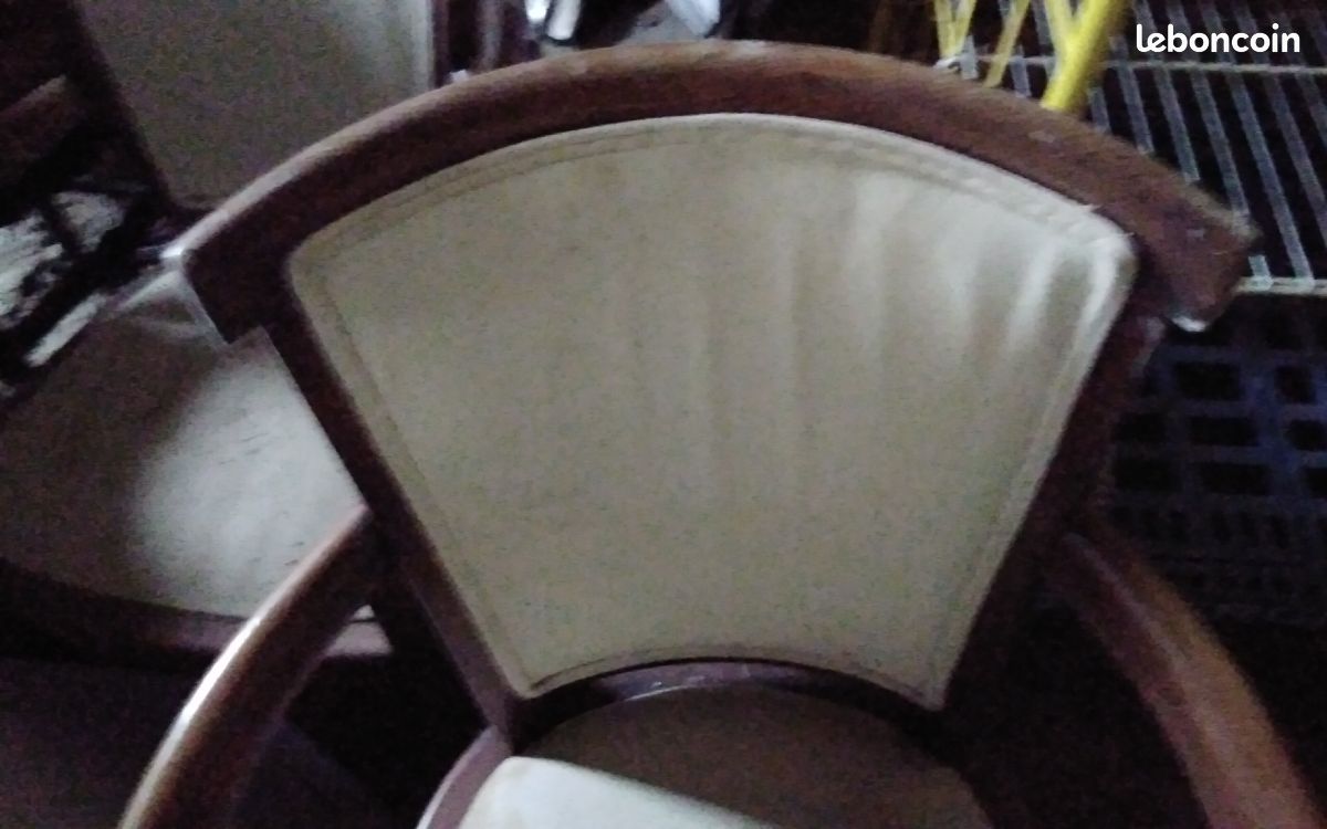 Fauteuils a restaurer avec table (image 2)