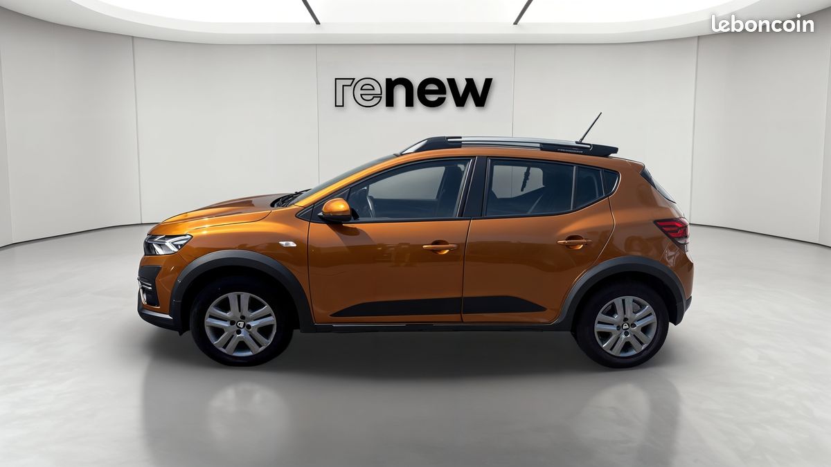 DACIA Sandero TCe 90 - 22 Stepway Confort (image 2)