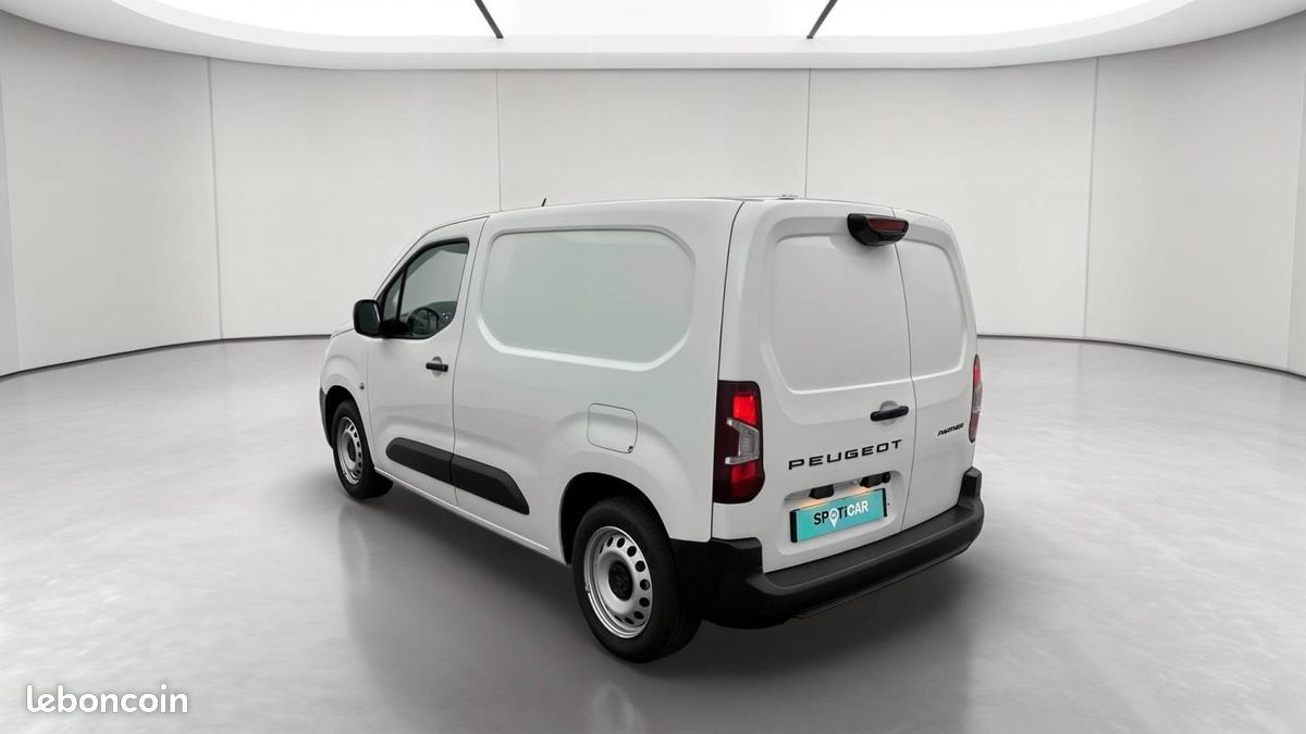 Peugeot Partner FOURGON M 650 KG BLUEHDI 130 S&S EAT8 (image 7)