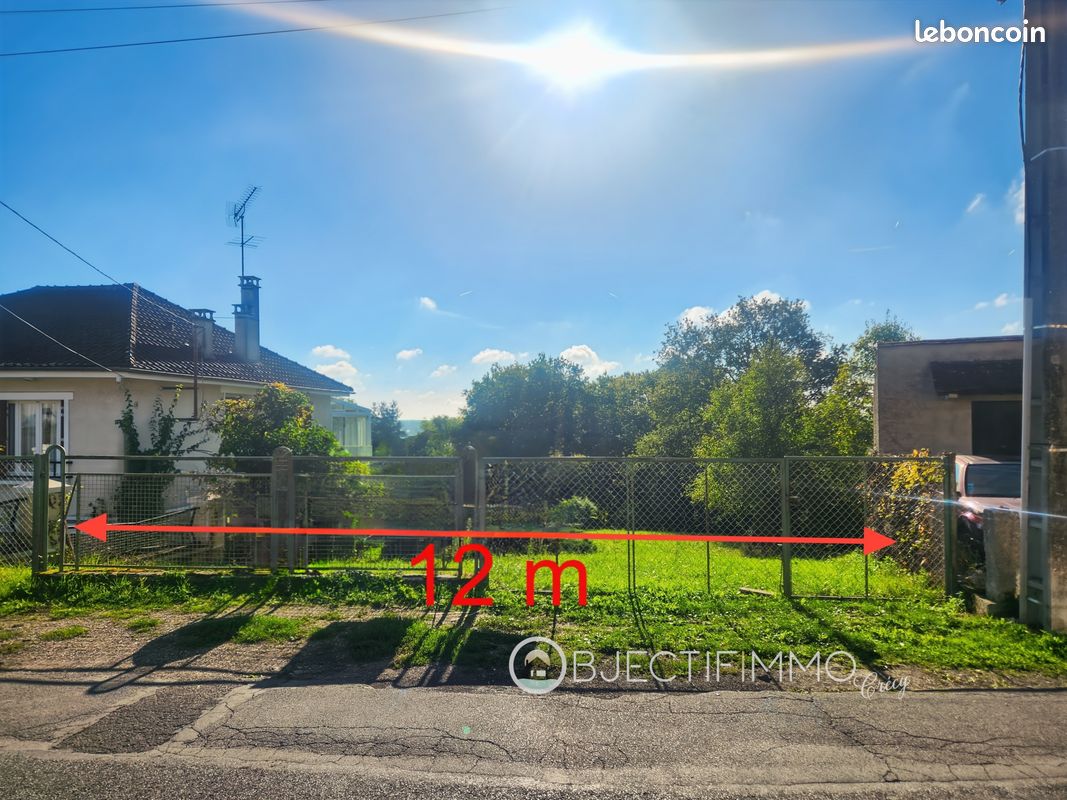 Terrain 934 m² · à Crécy-la-Chapelle · 934 m² · 99 000 €