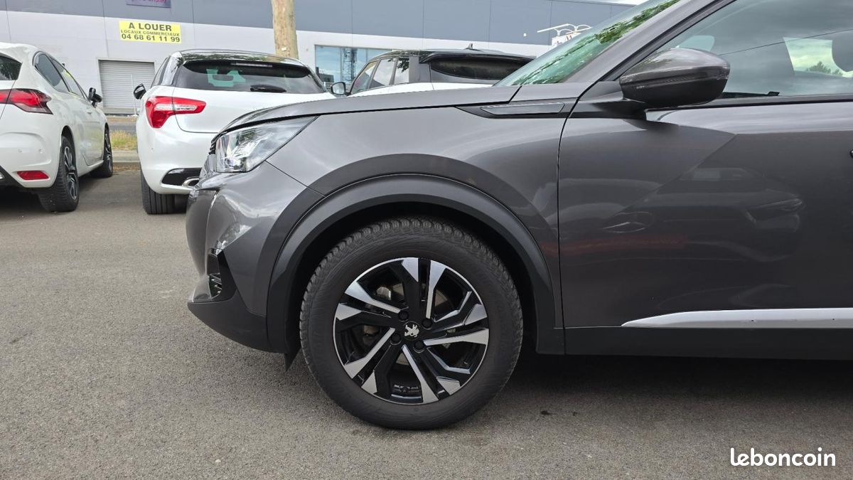 Peugeot 2008 Allure Pack (image 14)