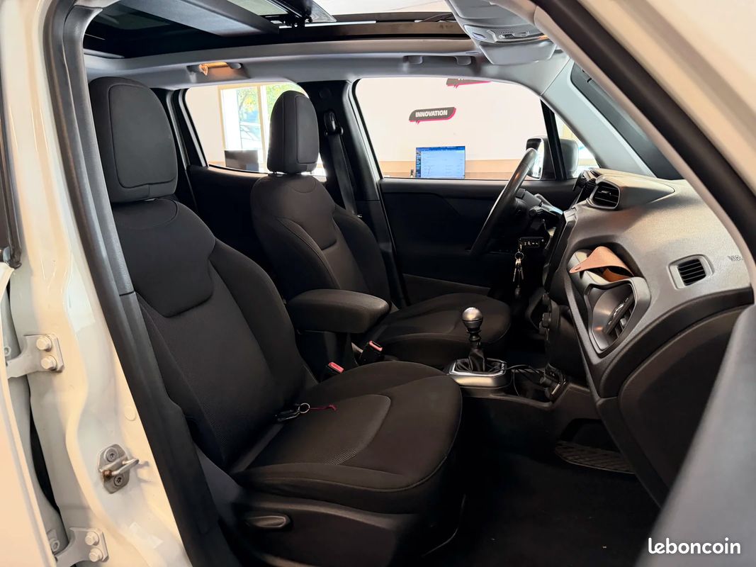 Jeep RENEGADE Longitude 1.6 CRD 120ch ~ TOIT OUVRANT ~ APPLE CARPLAY (image 16)