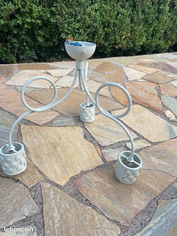 Lustre (image 2)