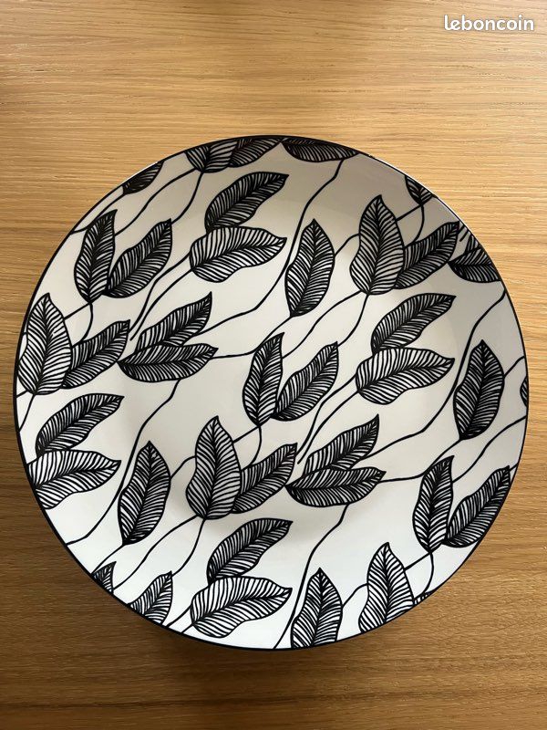 Set d’assiettes (image 2)