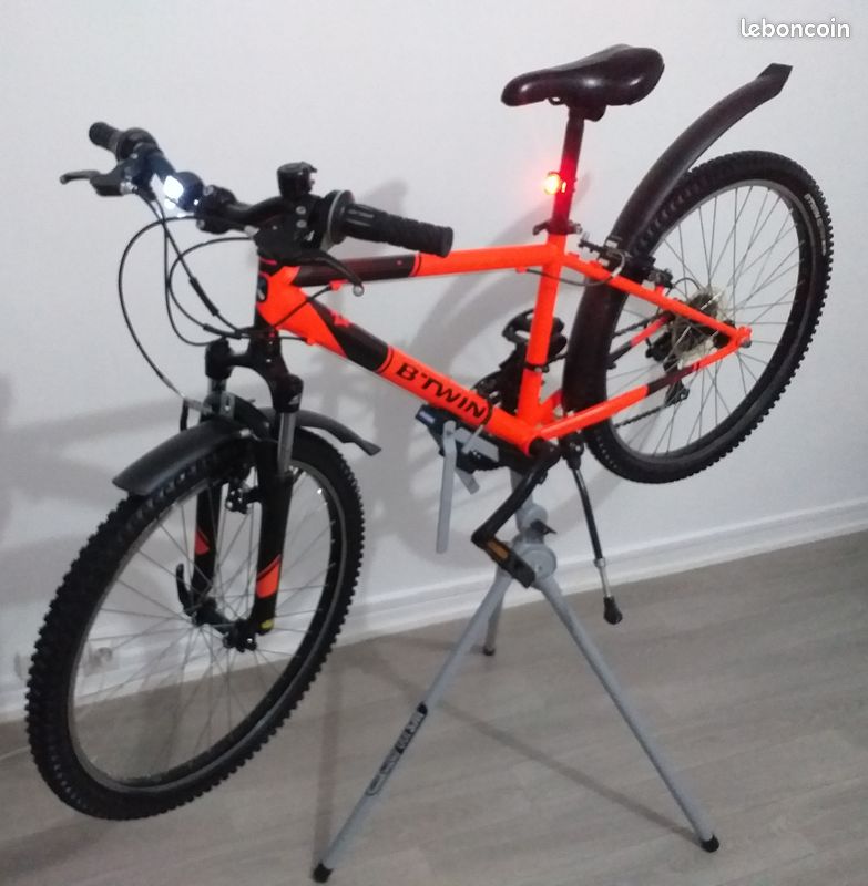 24 Pouces Velo Rockrider Orange Fluo B Twin Rockrider Rockrider