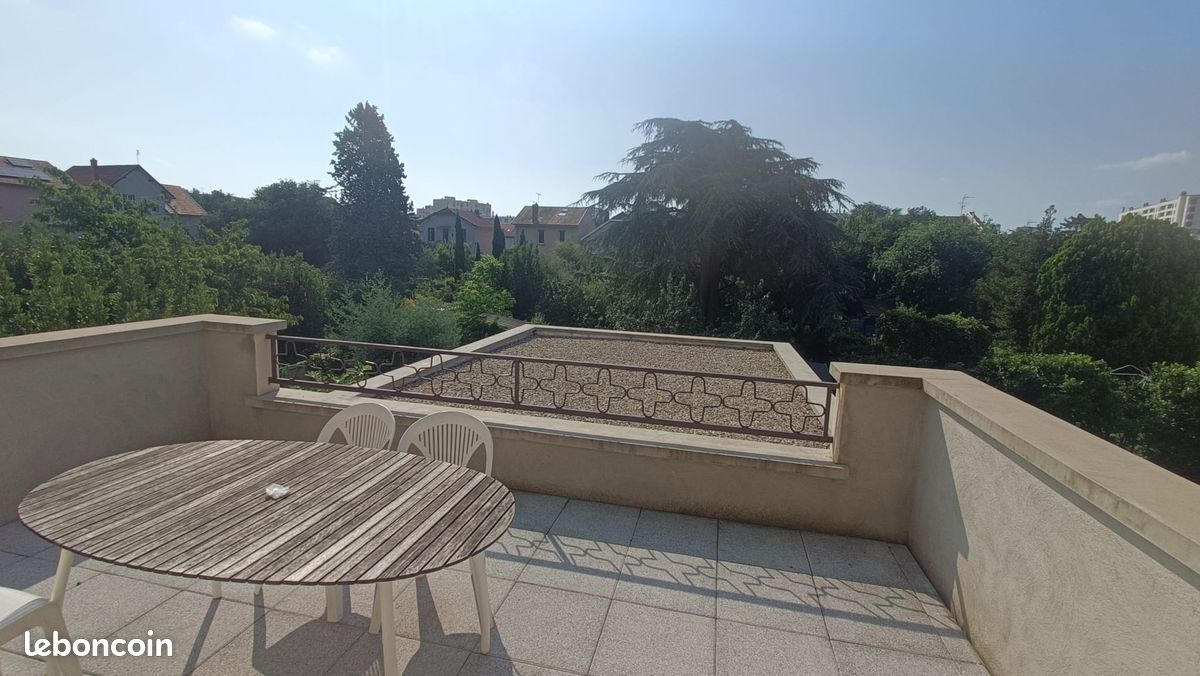 Maison 4 pièces 85 m² · à Lyon · 85 m² · 530 €/mois