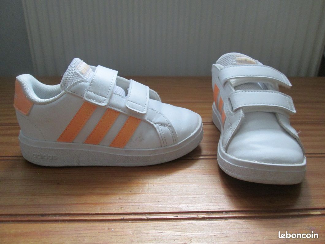 Baskets ADIDAS fille 25 Chaussures