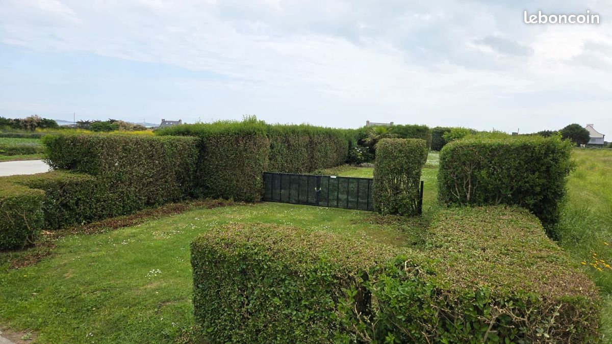 Terrain 978 m² · à Santec · 978 m² · 35 000 €