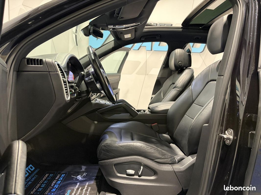 PORSCHE CAYENNE E-Hybrid 3.0 V6 462 ch Tiptronic BVA S (image 7)