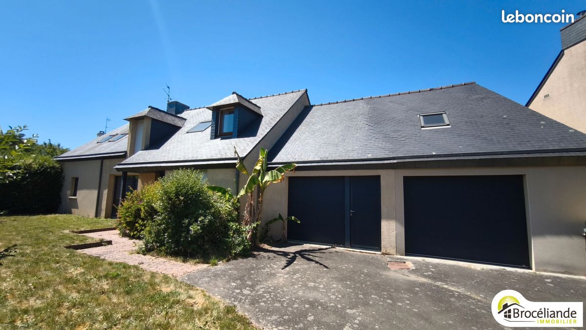Maison 9 pièces 158 m² · à Montfort-sur-Meu · 158 m² · 373 779 €