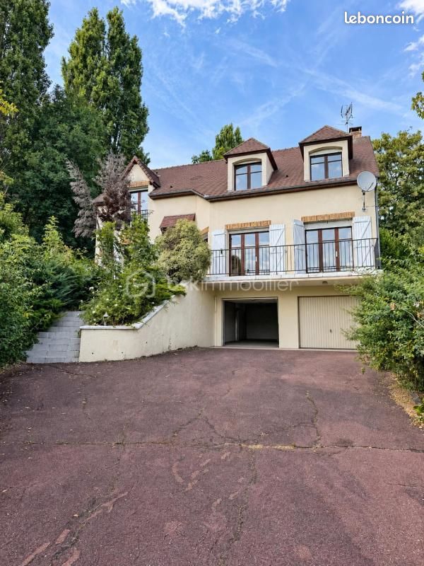 Maison 7 pièces 180 m² · à Saint-Leu-la-Forêt · 180 m² · 656 000 €