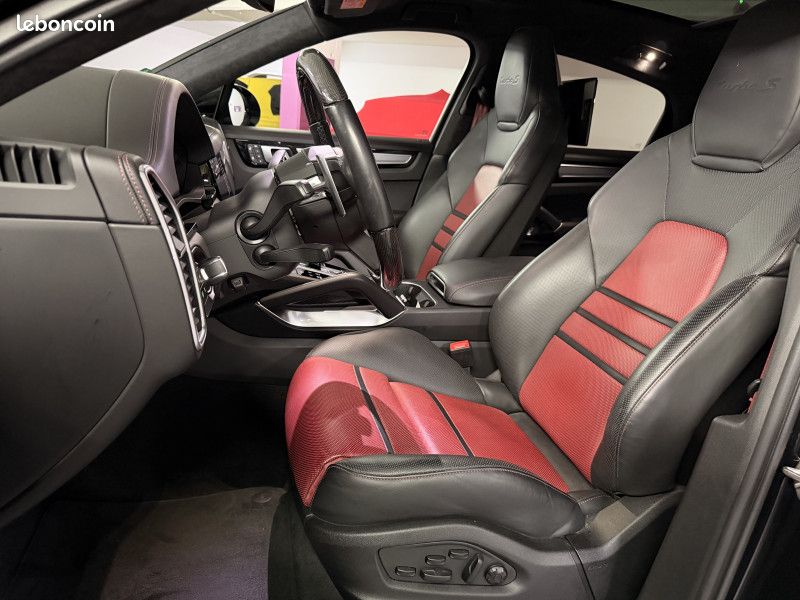 Porsche CAYENNE COUPE (9YB) 4.0 V8 680CH TURBO S E-HYBRID*PCCB*ECRANS ARRIÈRES*20KE d'options (image 14)