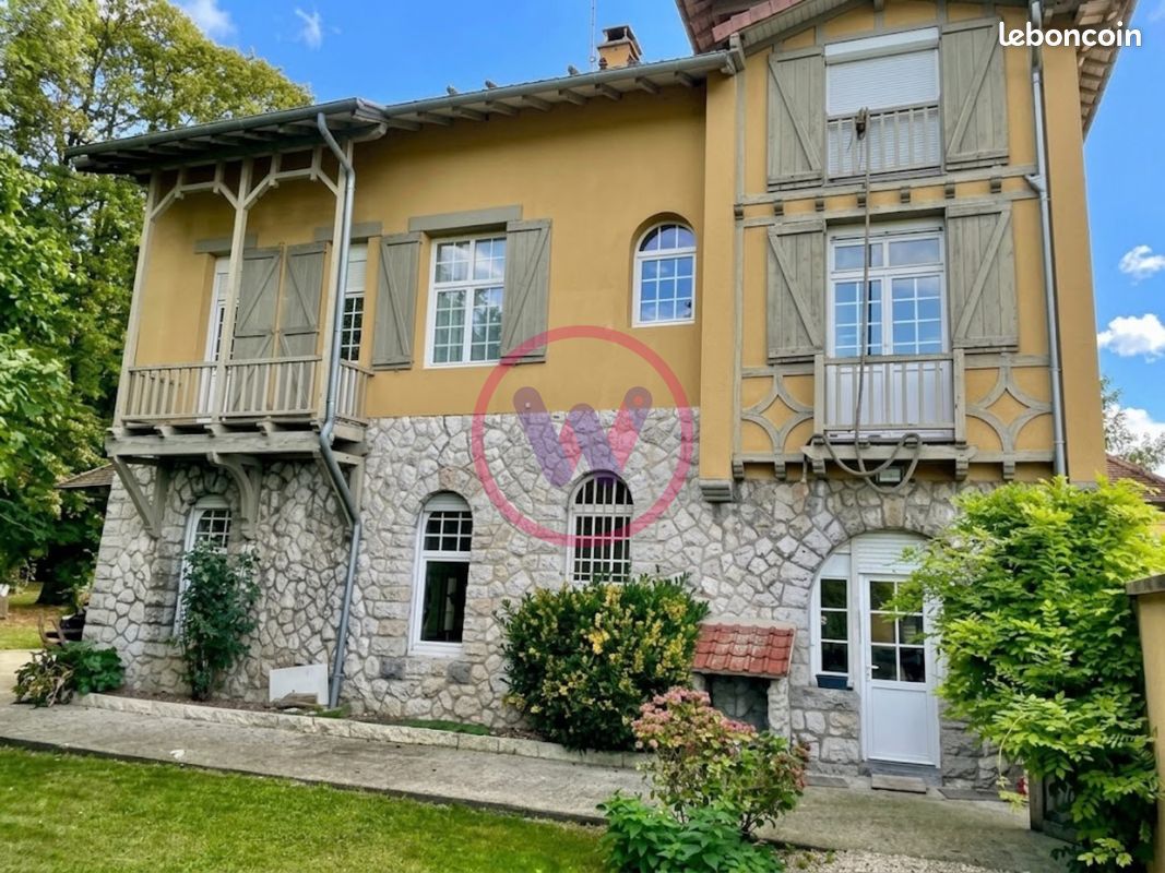 Maison 7 pièces 200 m² · à Arras · 200 m² · 498 000 €