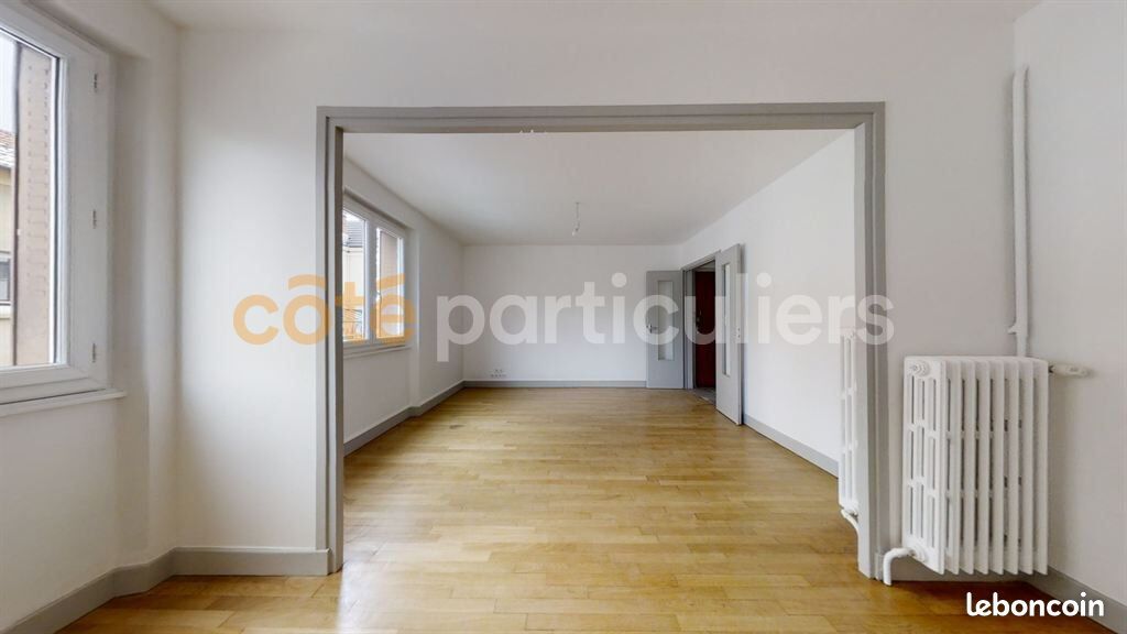 Appartement 4 pièces 93 m² · à Clermont-Ferrand · 93 m² · 890 €