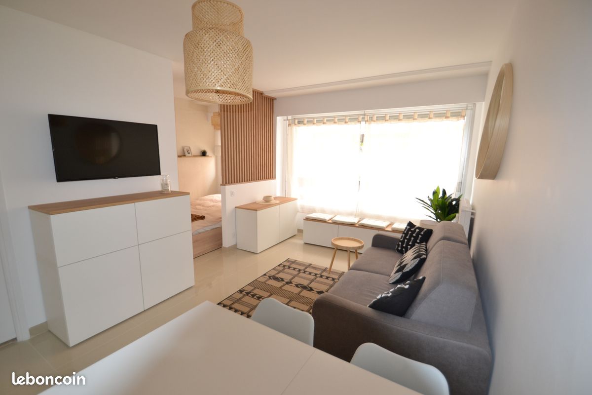 Appartement 1 pièce 28 m² · à Antibes · 28 m² · 950 €