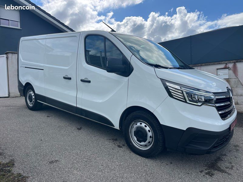 🚚 renault trafic iii l2h1 3t 2.0 dci 150 confort edc 14158 ht (image 5)