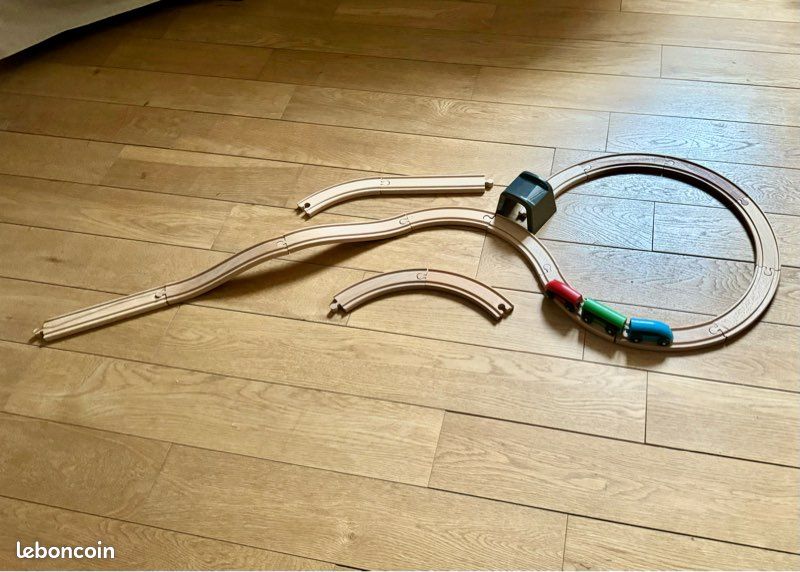 IKEA / circuit petit train (image 5)