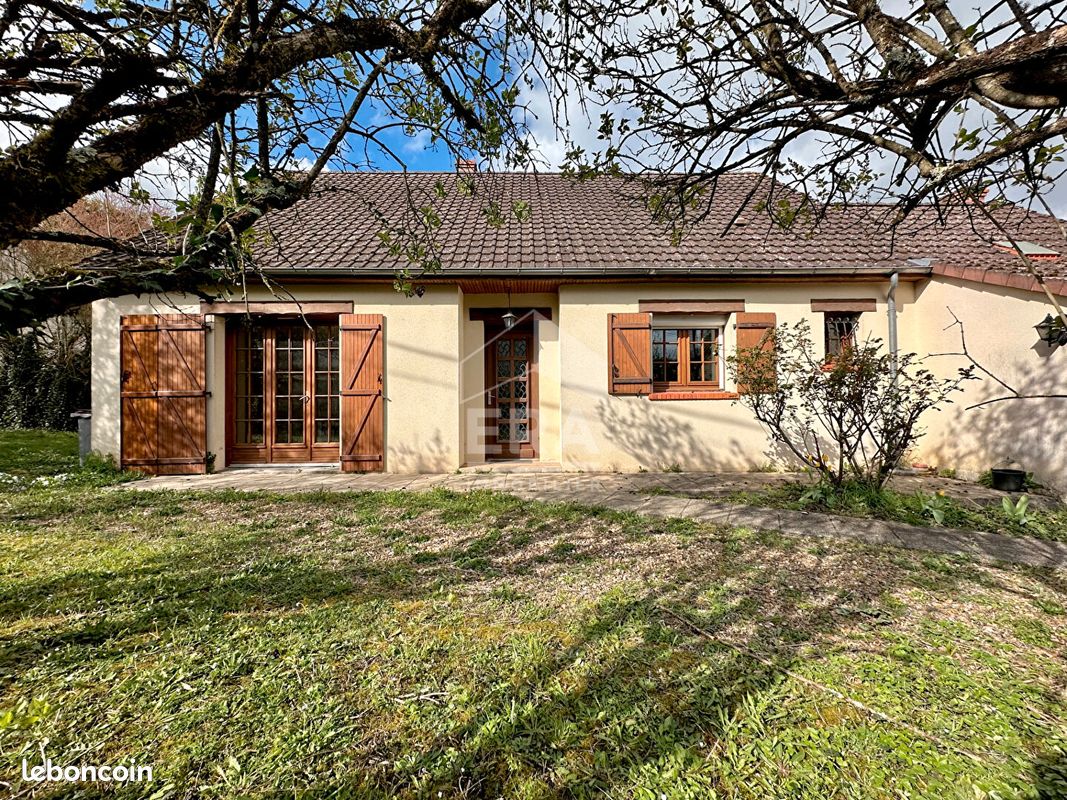 Maison 3 pièces 95 m² · à Poligny · 95 m² · 237 000 €