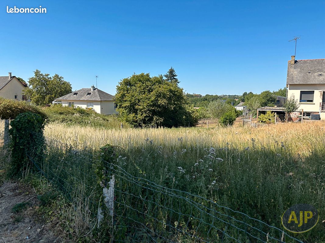 Terrain 615 m² · à Martigné-Ferchaud · 615 m² · 28 000 €
