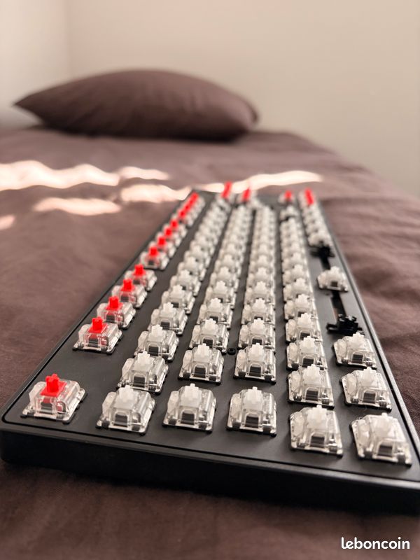 Clavier SteelSeries Apex Pro TKL – État neuf, complet (image 6)