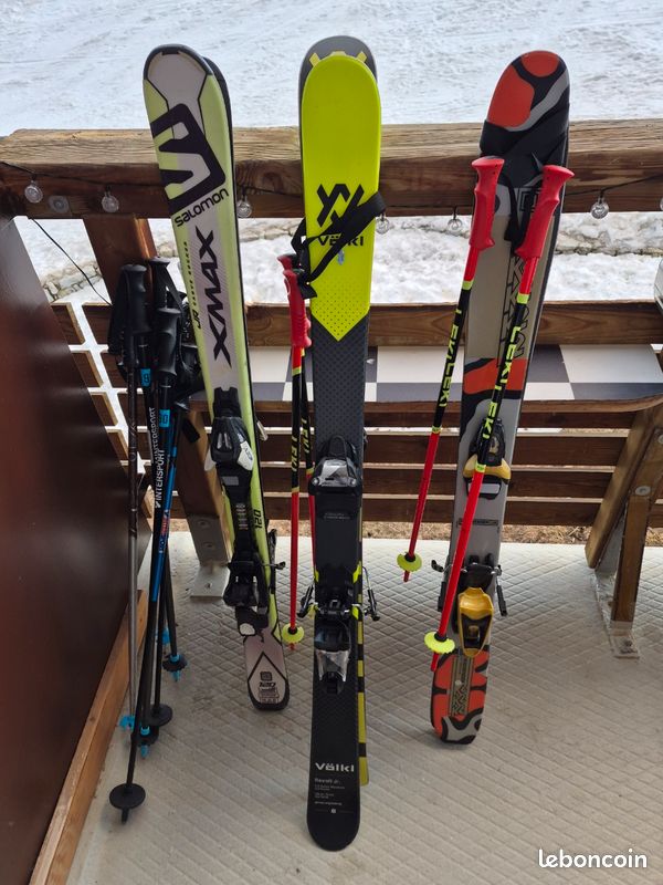 Ski et bâtons enfants (image 1)