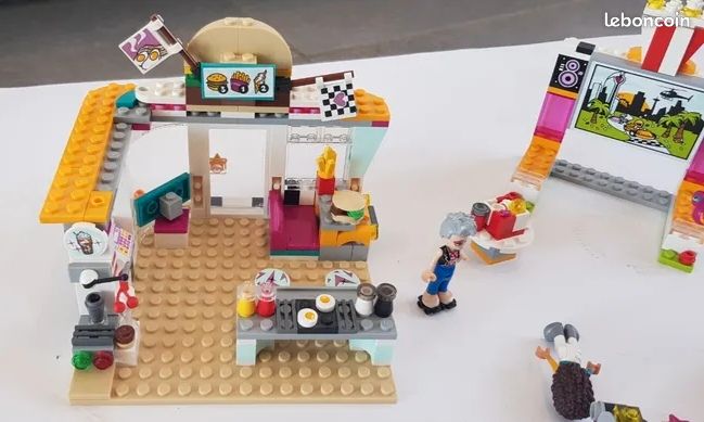 Lego Friends 41349 Le snack du karting (image 3)
