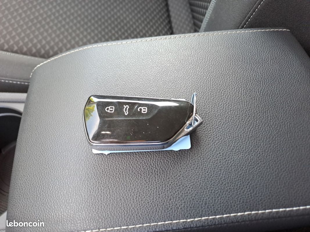 VOLKSWAGEN Golf 1.0 TSI OPF 110 BVM6 Active (image 25)