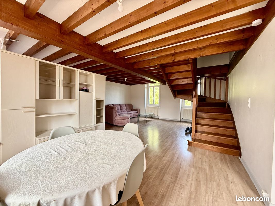 Appartement 5 pièces 125 m² · à Romans-sur-Isère · 125 m² · 130 000 €