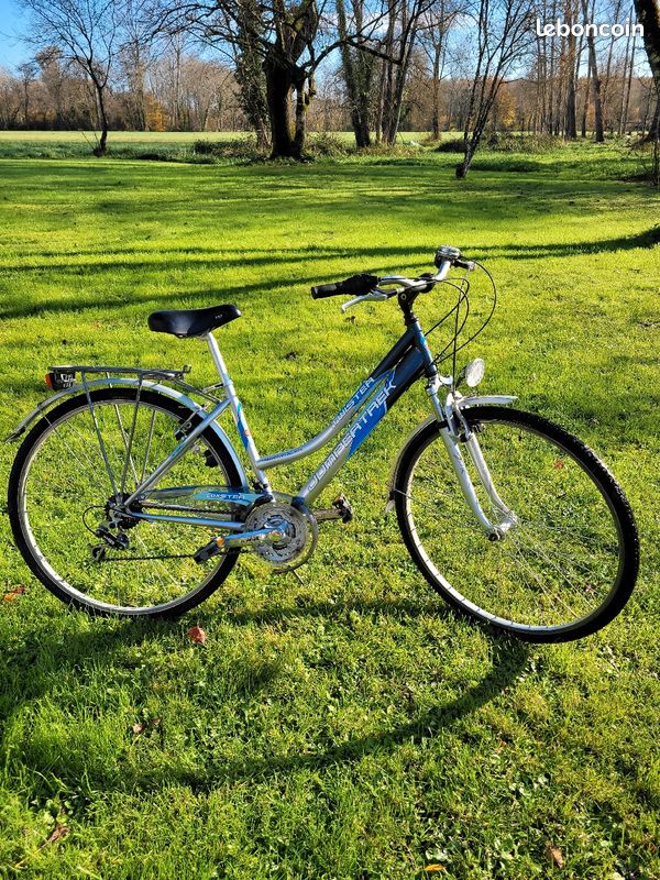 Bicycle VÃ©lo Jumpertrek Vtc Velo Jumpertrek Jumpertrek Vtc Velo