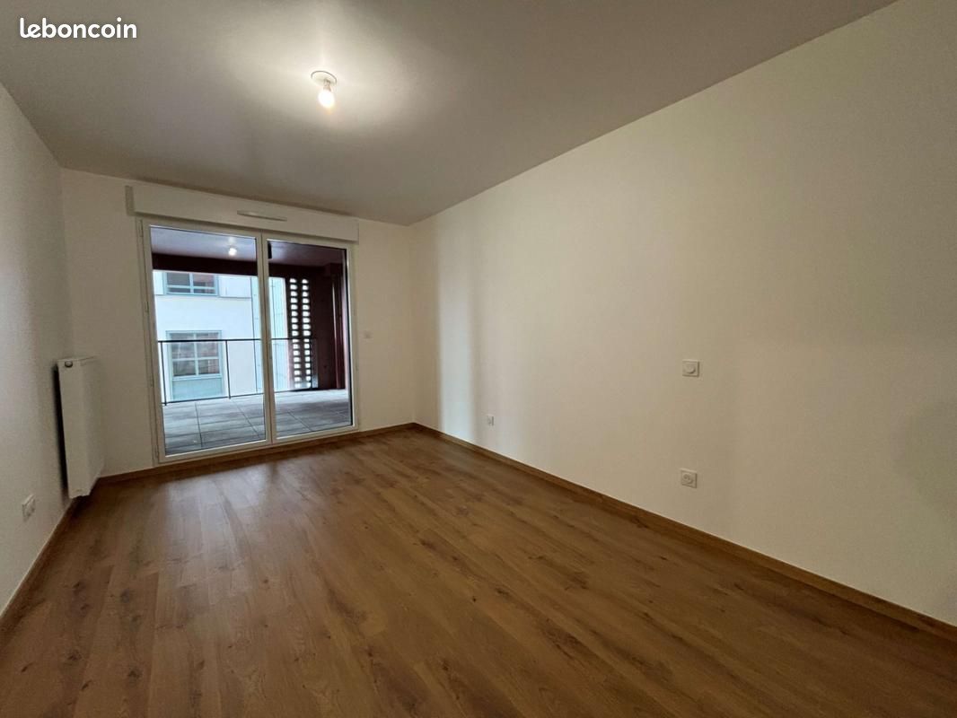 Appartement 2 pièces 58 m² · à Bordeaux · 58 m² · 902 €