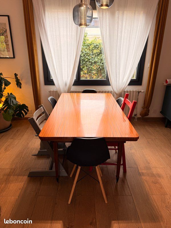 Table de salle à manger vintage années 60/70 – extensible, bois teinté (image 1)