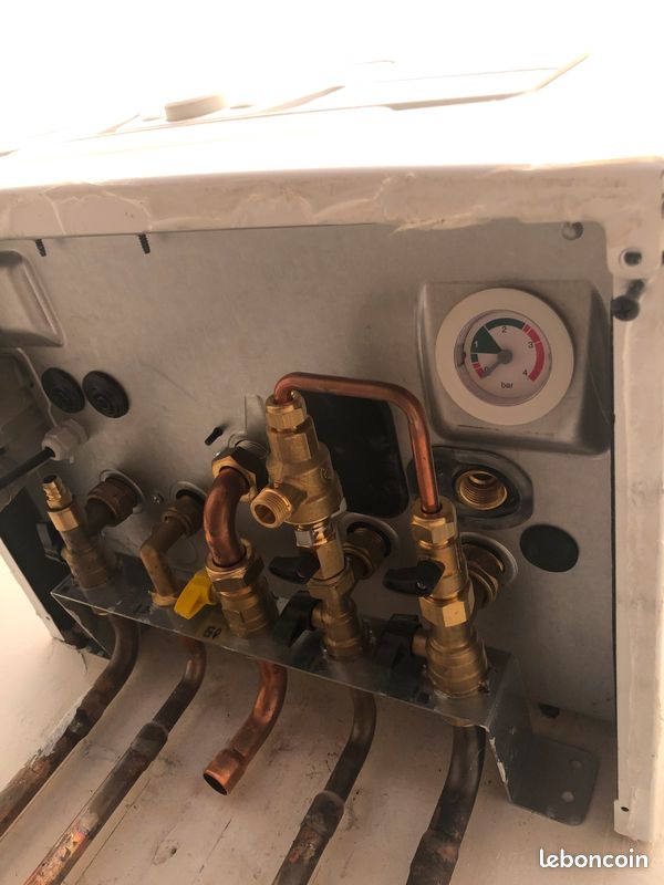 Vends chaudière Gaz à condensation CHAPEE (image 2)