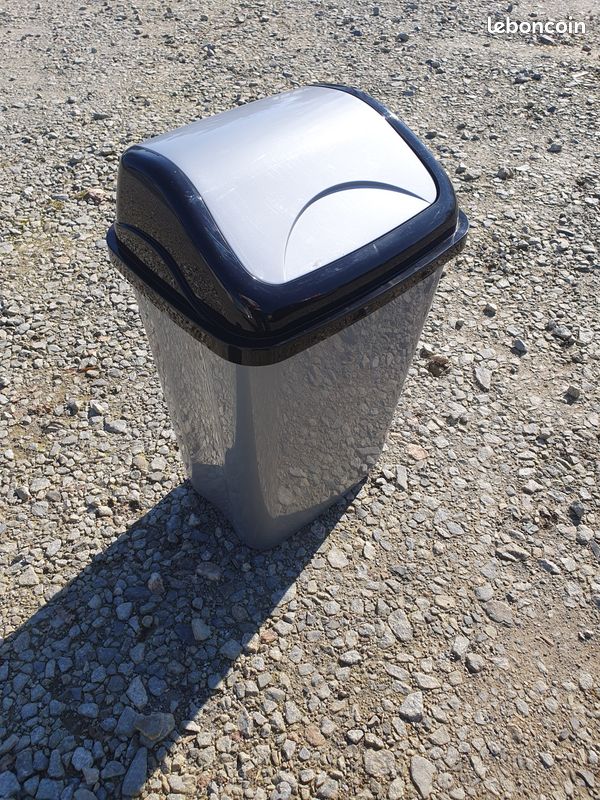 Poubelle 50l pvc (image 2)