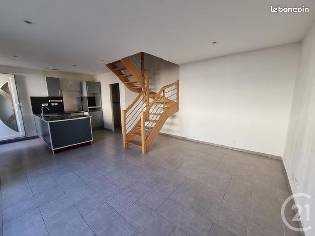 Maison a louer brie-comte-robert - 3 pièce(s) - 63 m2 - Surfyn