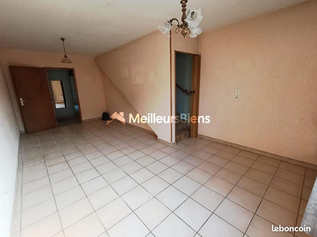 Appartement 3 pièces 67 m² · à Bourbonne-les-Bains · 67 m² · 400 €