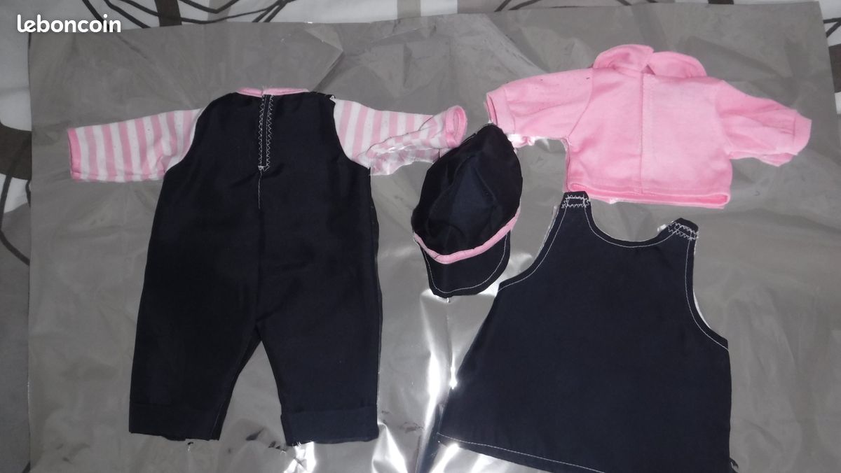 Lot de vêtements pour poupée de 40cm (image 5)