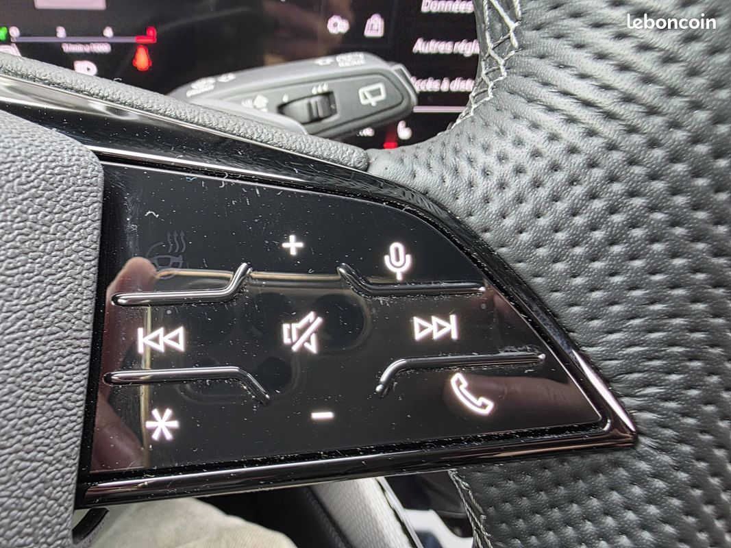 AUDI A5 Avant TDI Hybride 204 ch S tronic 7 S line (image 27)