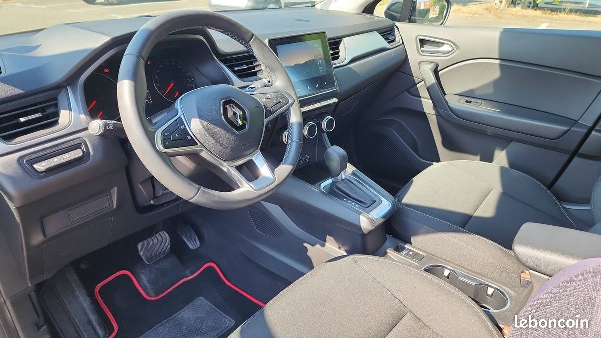 Renault Captur 1.5 Blue dCi 115 EDC7 Business (image 8)