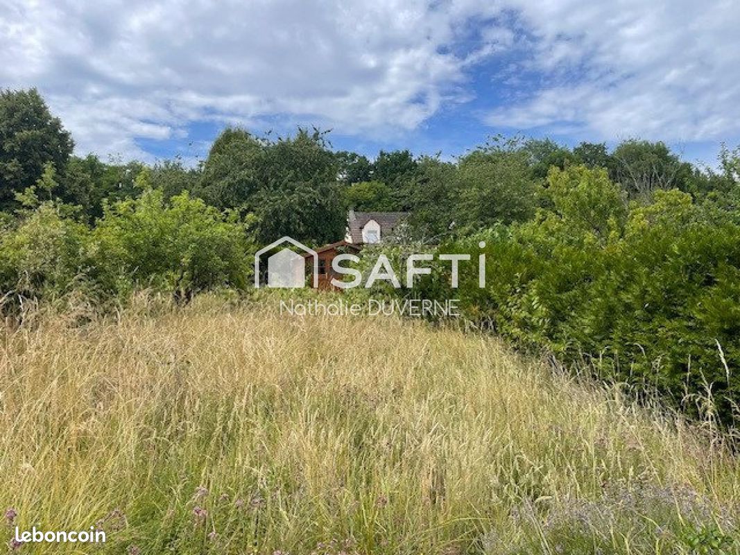 Terrain 610 m² · à Cerny · 610 m² · 95 000 €