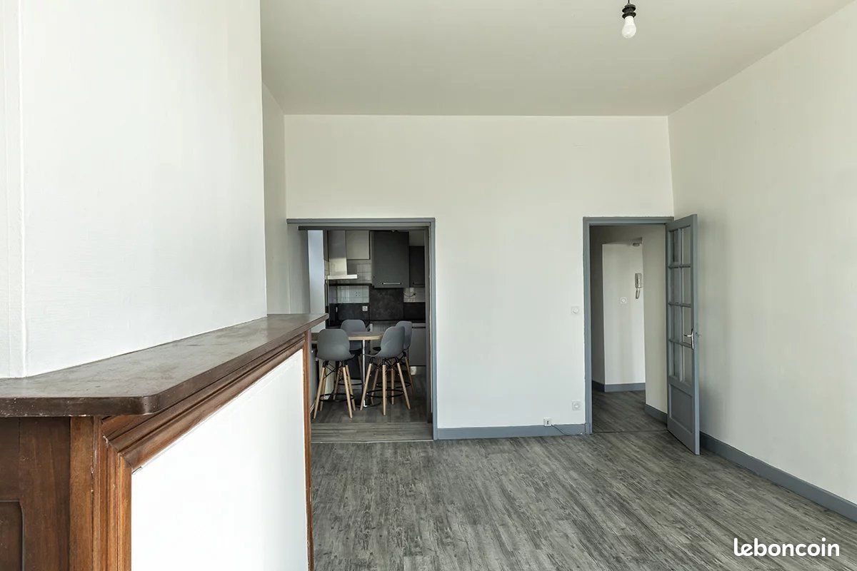 Appartement 3 pièces 86 m² - Oloron-Sainte-Marie 64400 (image principale 2)